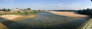 Die Loire bei Gennes